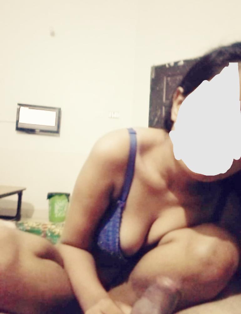 24P Pakistani Desi Randi