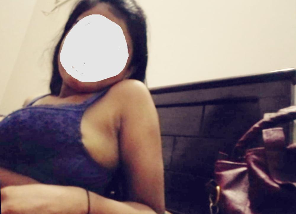24P Pakistani Desi Randi