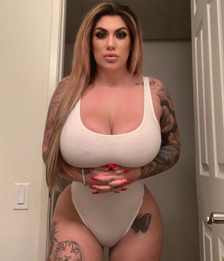 25P Unknown Busty Women 16