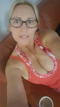 25P Busty gran is taking care of herself during lockdown