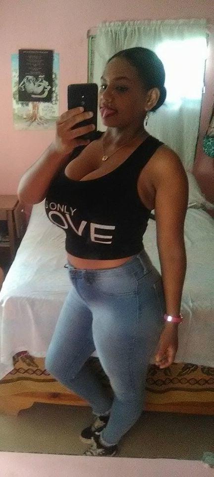 9P Busty Amateur 57