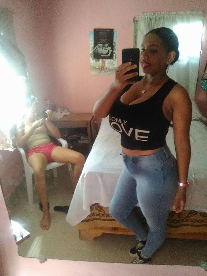 9P Busty Amateur 57