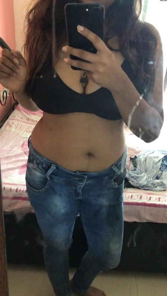 25P Desi girlfriend