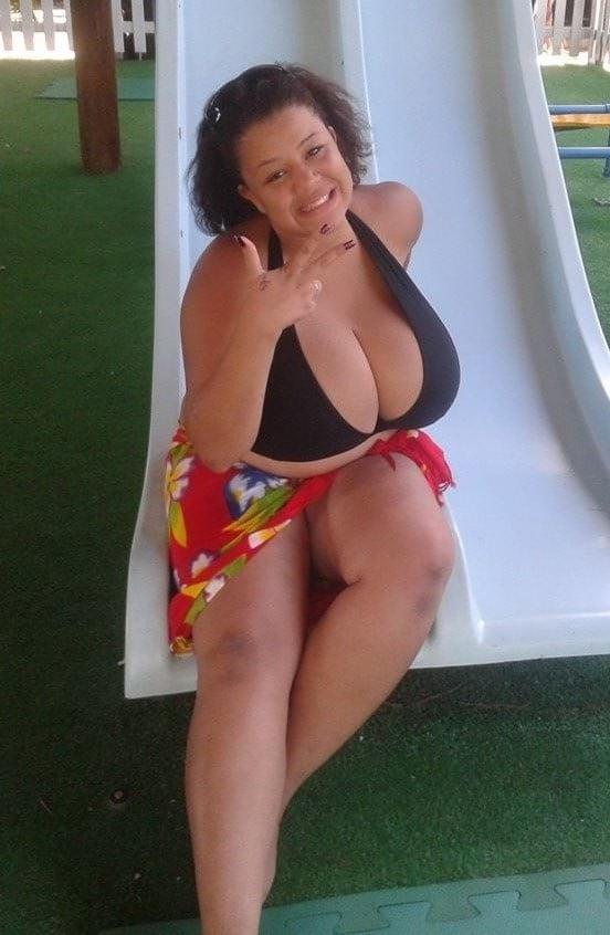 7P Busty BBW Amateur 19