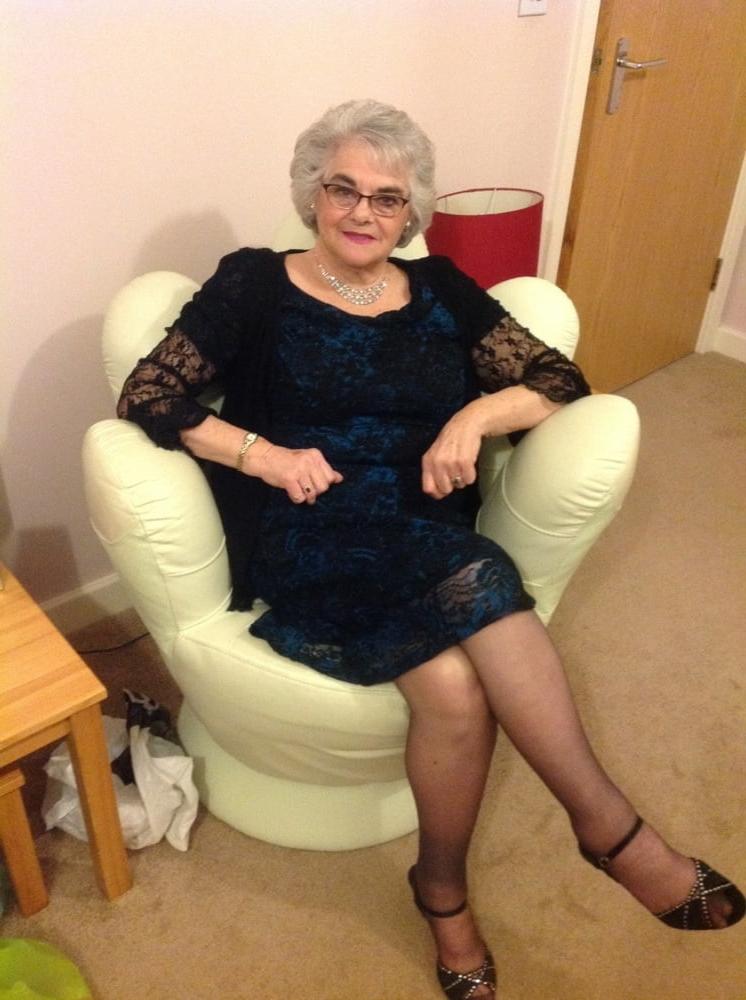 25P Over 70 year old&amp;still getting cocks hard