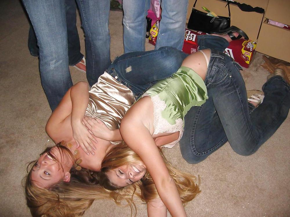 25P 1st Glance Downblouse Nipslips pt17