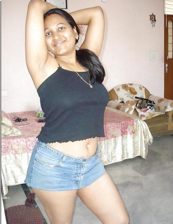 14P Sweet Desi Lady Supriya