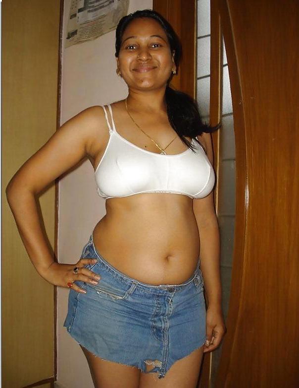 14P Sweet Desi Lady Supriya
