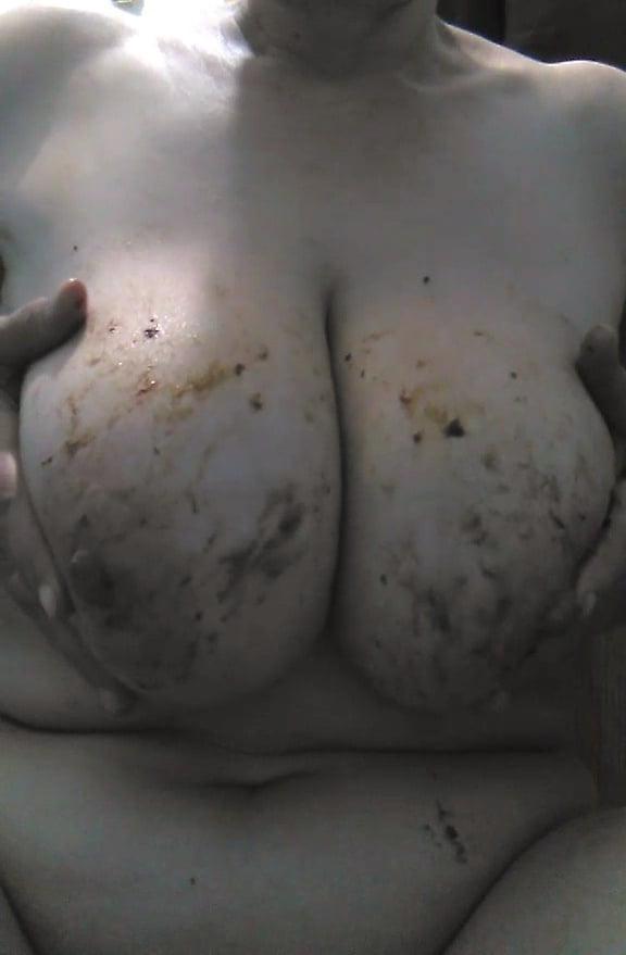 25P You want to lick and eat jam from my tits