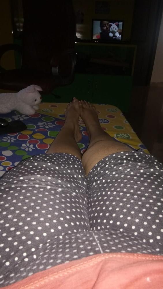 25P Desi Woman Selfshoot to show us