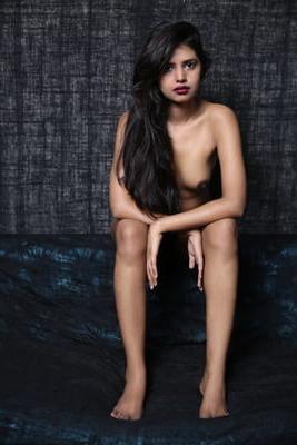 9P Desi Nude Model