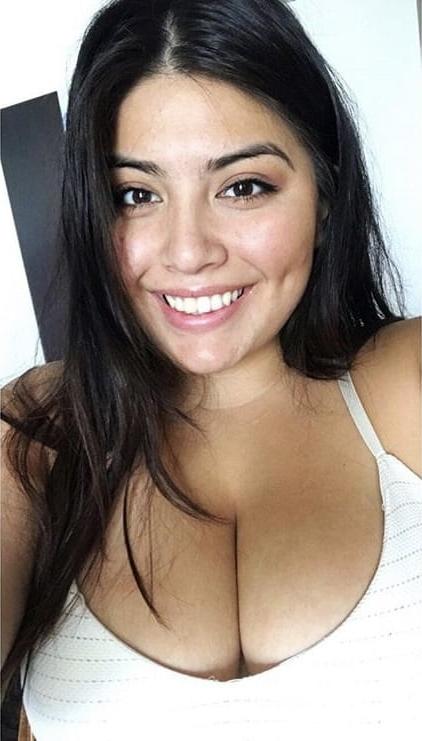 11P Beauty with big boobs