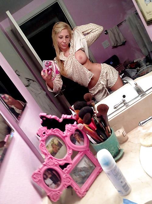 23P Iphone Hotties SelfShot 2