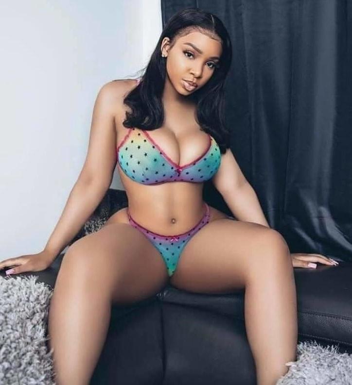 7P Slin n Busty 19