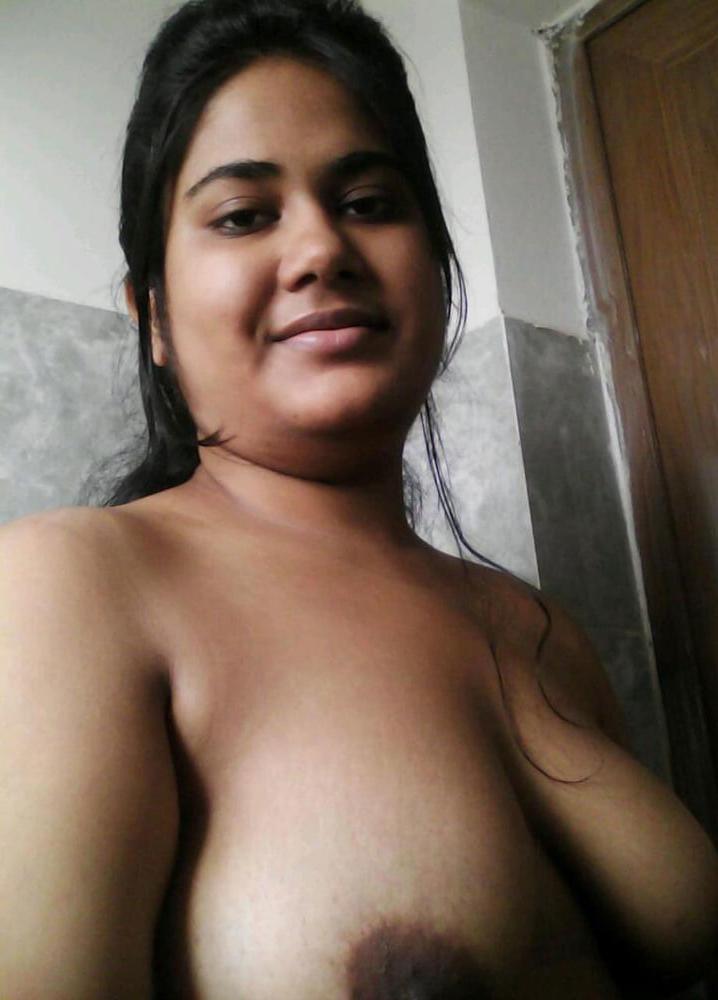 24P Desi Auntie Big Tits 2