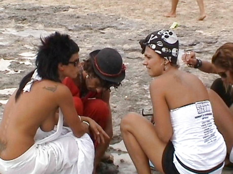 25P Beautiful Downblouse Babes 4 ( Fun Party) by TROC