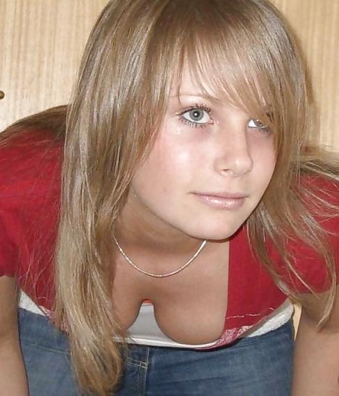 25P Beautiful Downblouse Babes 4 ( Fun Party) by TROC