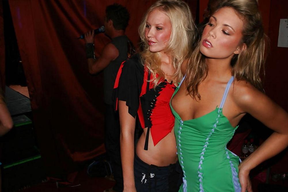 25P Beautiful Downblouse Babes 4 ( Fun Party) by TROC