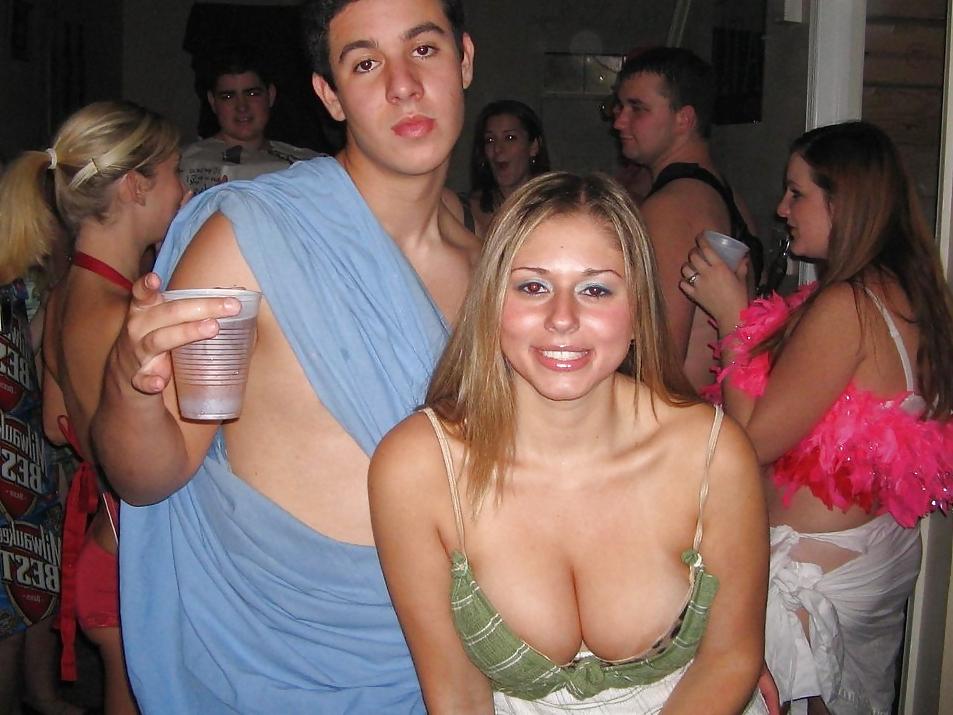 25P Beautiful Downblouse Babes 4 ( Fun Party) by TROC