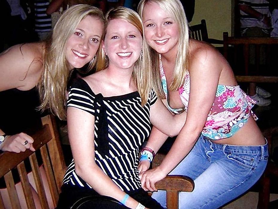 25P Beautiful Downblouse Babes 4 ( Fun Party) by TROC