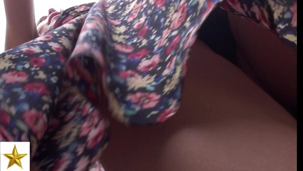 25P Brunette beauty flyskirt