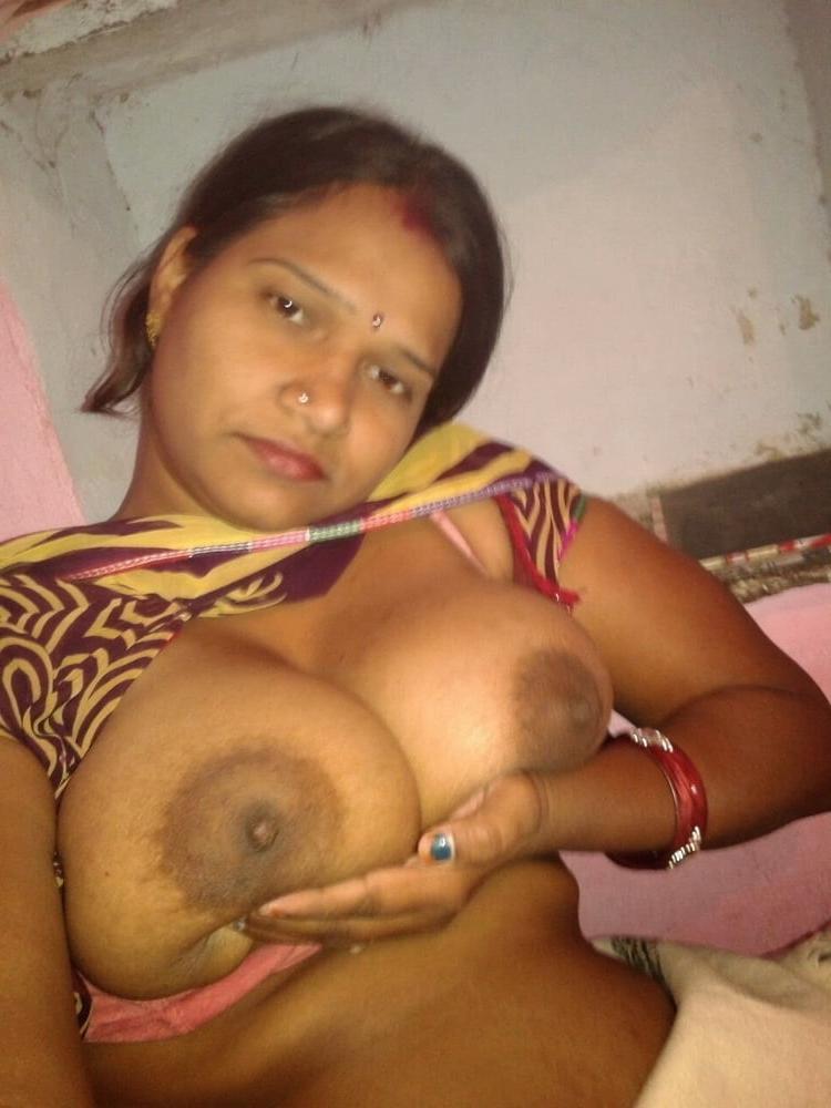 16P Desi Indian village aunt bhabhi