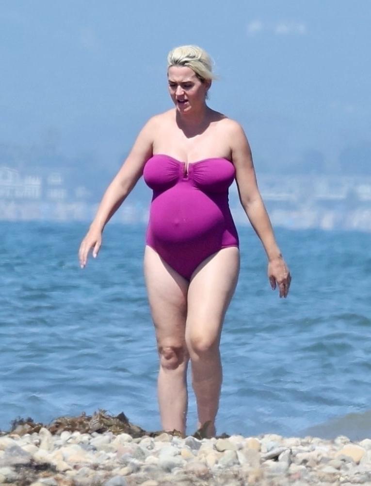 10P Katy Perry Hard Nipples