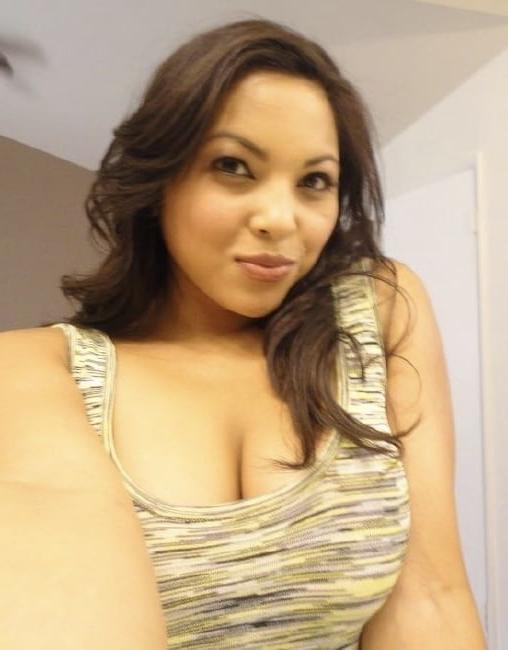20P Asian beauty Adrianna Luna