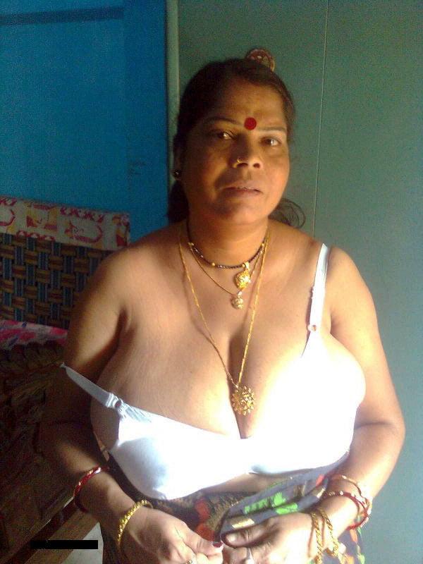 16P Desi indian big boods aunty beena aunty