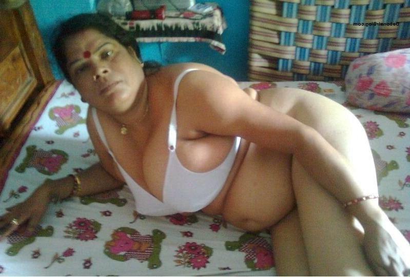16P Desi indian big boods aunty beena aunty