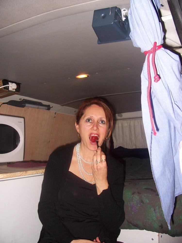 25P This milf will make u hard