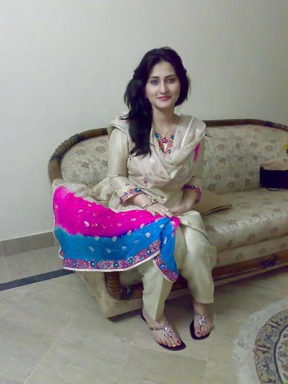 6P Desi