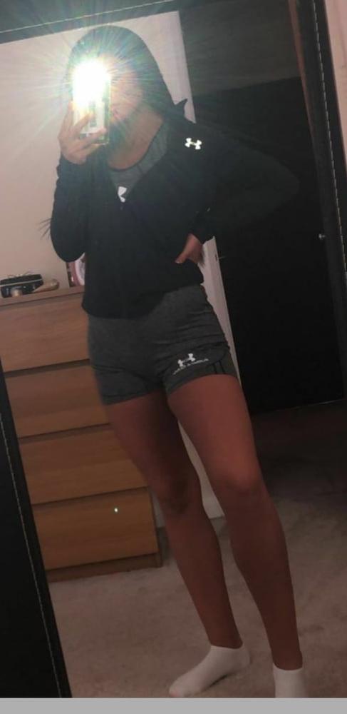 20P Sexy slut that gets me hard