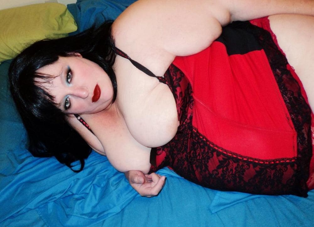 6P Red corset fun