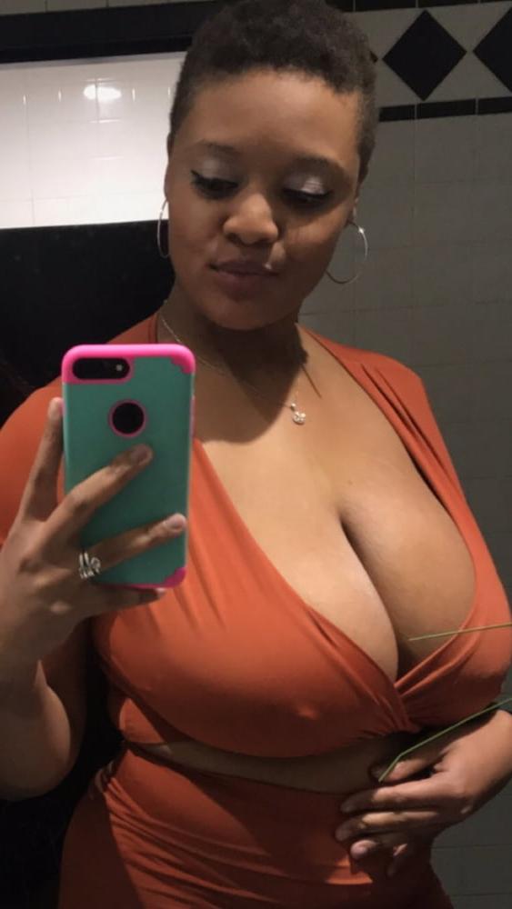 7P Chubby n Busty 22