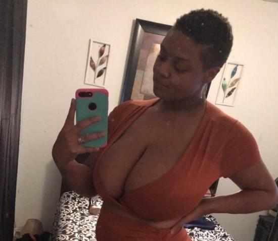 7P Chubby n Busty 22