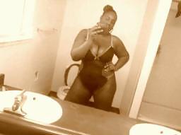 25P Hot blackGirls  nude self pics