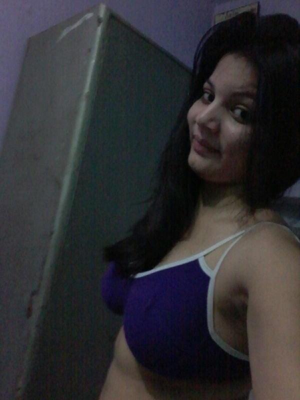 25P Sexy Bhabhi Self shot