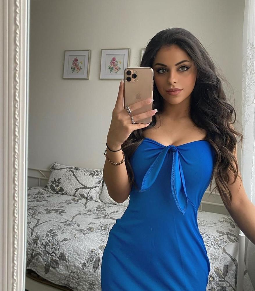 25P Dutch classy beauty Nedda