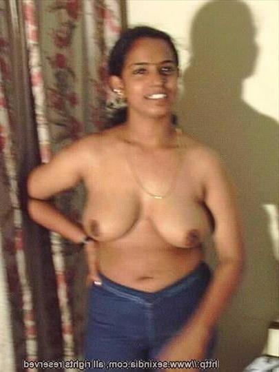 25P Desi Vintage Model Ramya