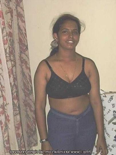 25P Desi Vintage Model Ramya