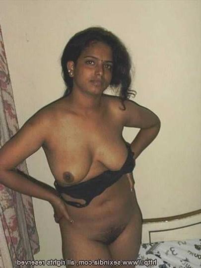 25P Desi Vintage Model Ramya