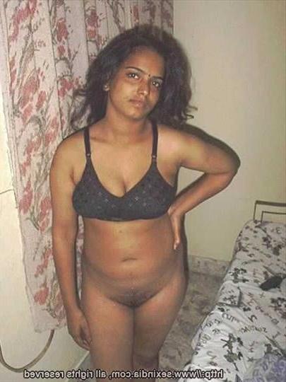 25P Desi Vintage Model Ramya