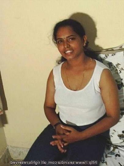 25P Desi Vintage Model Ramya