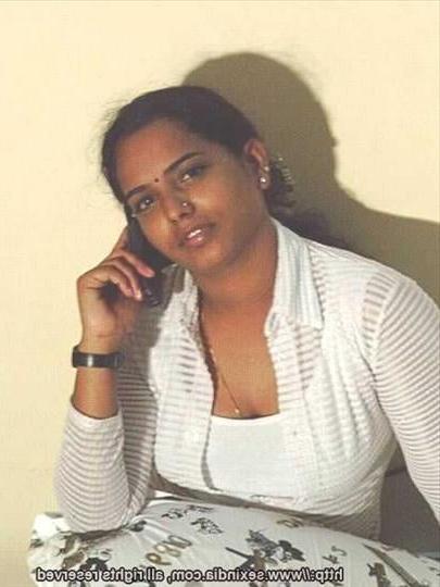 25P Desi Vintage Model Ramya