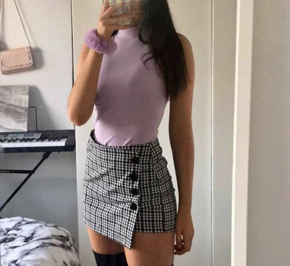 25P Pictures that make my cock hard 108