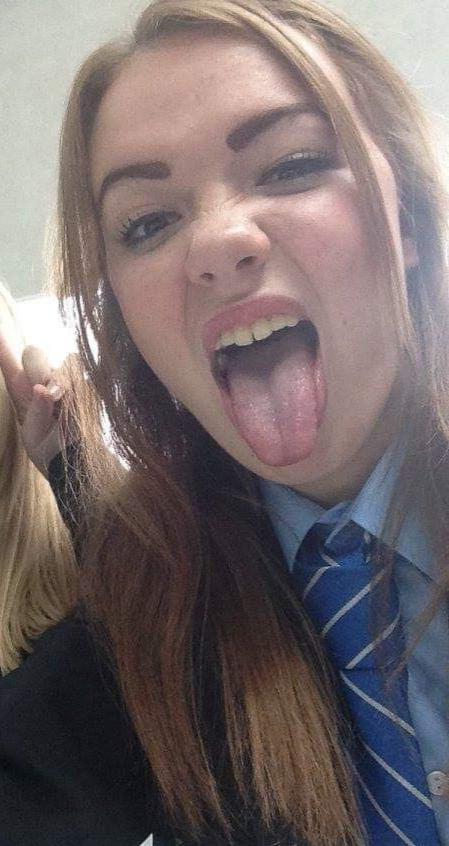 25P Pictures that make my cock hard 108
