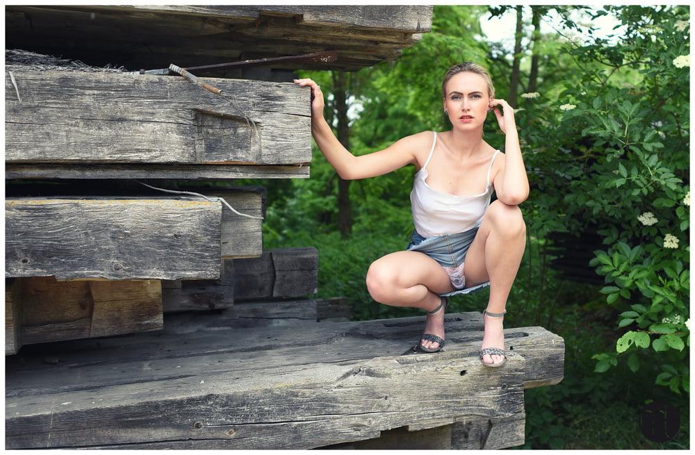 19P Interesting blonde beauty posing