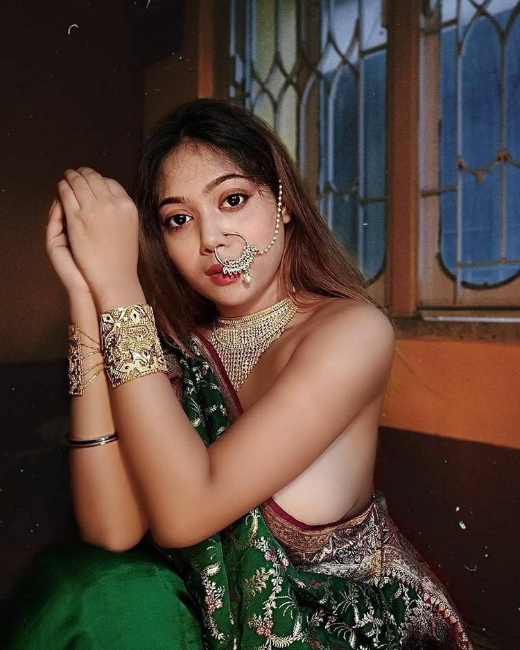 18P Desi Sluts