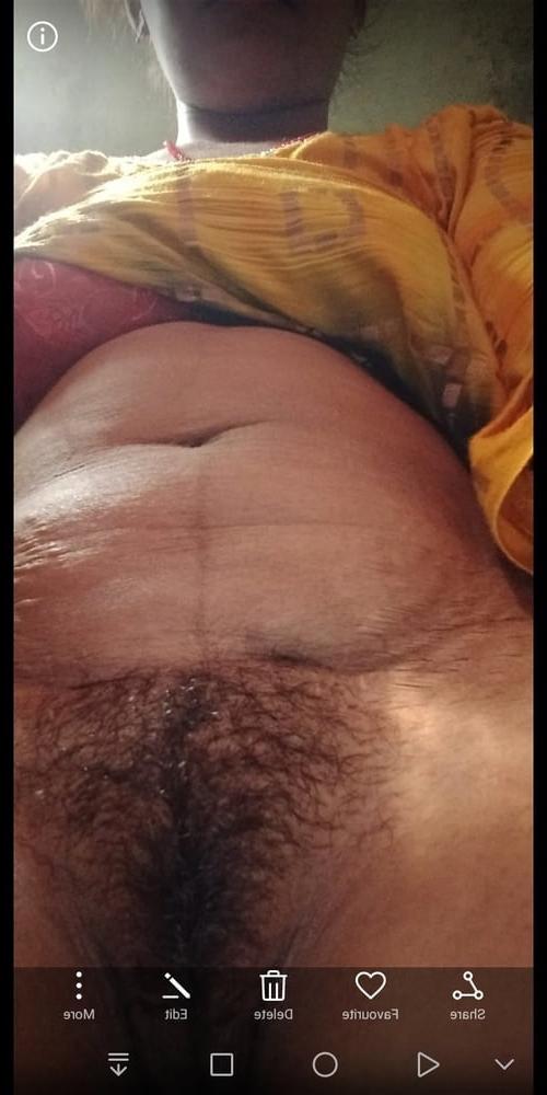 15P desi village bhabhi nude